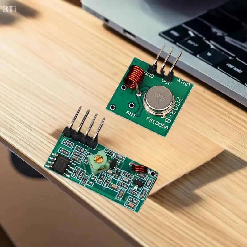

Key Component for Arduino Projects: Wireless Module Transmitter at 433MHz and 315MHz