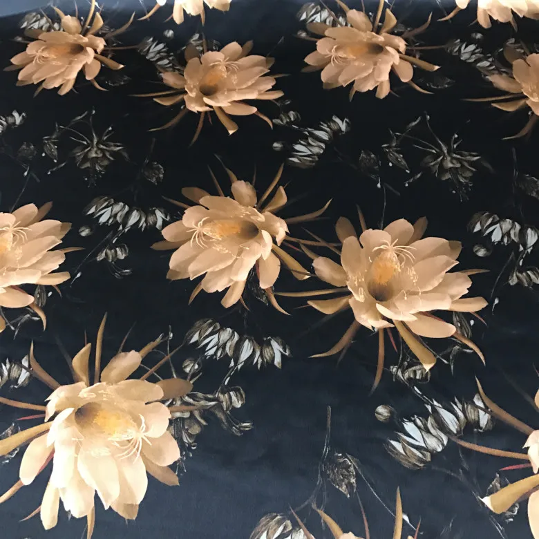 High Quality Black Background Silk Satin Fabric 40momme Inkjet Printing Bronze Flower Thickened