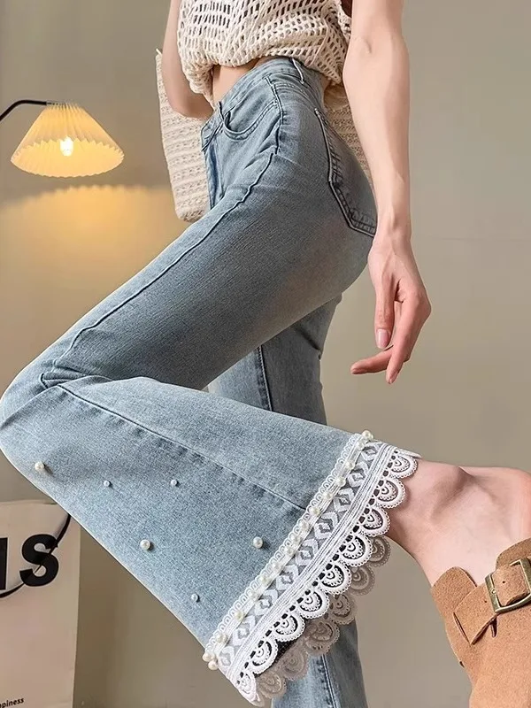 

Light Wa Micro Flared Denim Jeans Women's Spring 2025 Design Sense Lace Trim Splicing Hoof Pants High Waist Wide Leg