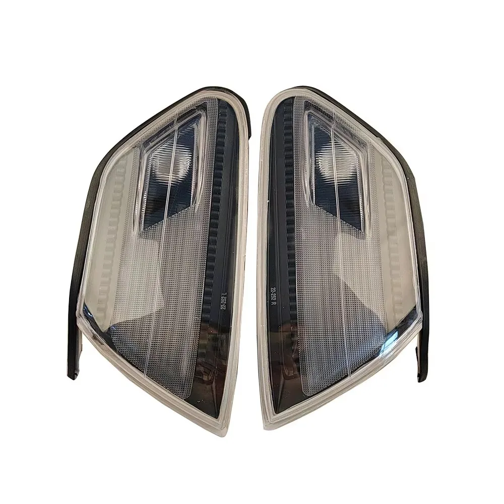 A pair of car corner lights turn signal For Toyota Mark Jzx100 1997 1998 1999 Black 8173122120 8174122120