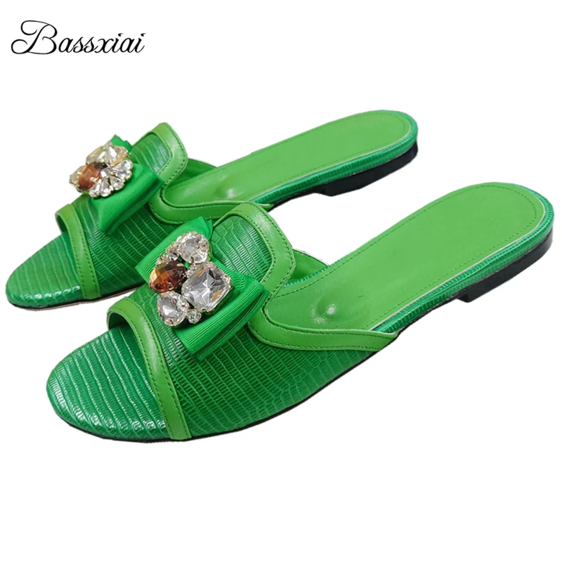 

Женские тапочки с узлом-бабочкой и бриллиантами, разноцветная верхняя одежда из натуральной кожи на плоском каблуке, тонкие летние сабо