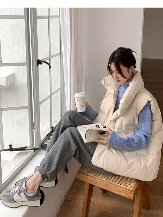 เสื้อกั๊กผ้าฝ้ายยุโรปคุณภาพสูงหรือแผ่นรองไหล่แฟชั่นสำหรับผู้หญิง เสื้อคลุมแฟชั่น กวางโจว โรงงานที่สิบสาม