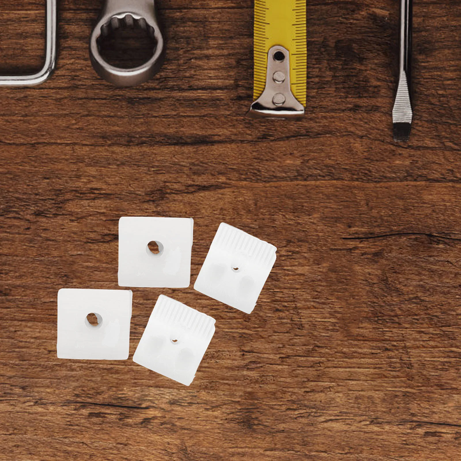 100 قطعة قوس درج بلاستيكي أسافين المسمار دعامة زاوية لخزانة أسفل الأثاث الاستقرار تعزيز زاوية رمز أسافين