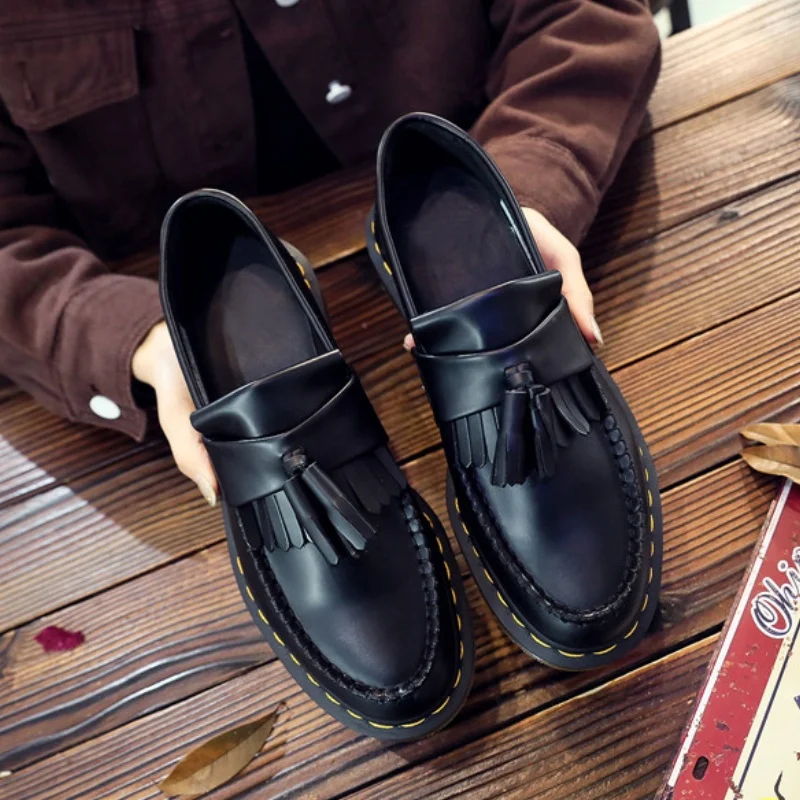 Fashionable men and women loafers tassel shoes British casual boots spring and autumn luxury high quality plus size 46 45