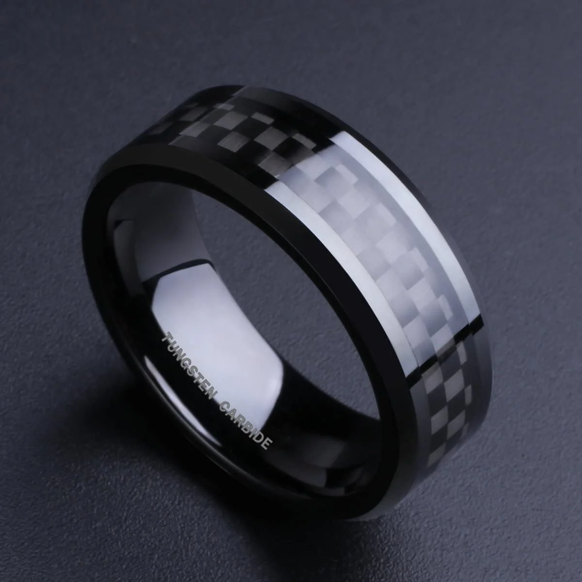 Fashion 8mm Men's Stainless Steel Ring Inlay Black Carbon Fiber Ring Wedding Engagement Jewelry Anniversary Gifts Drop Shipping