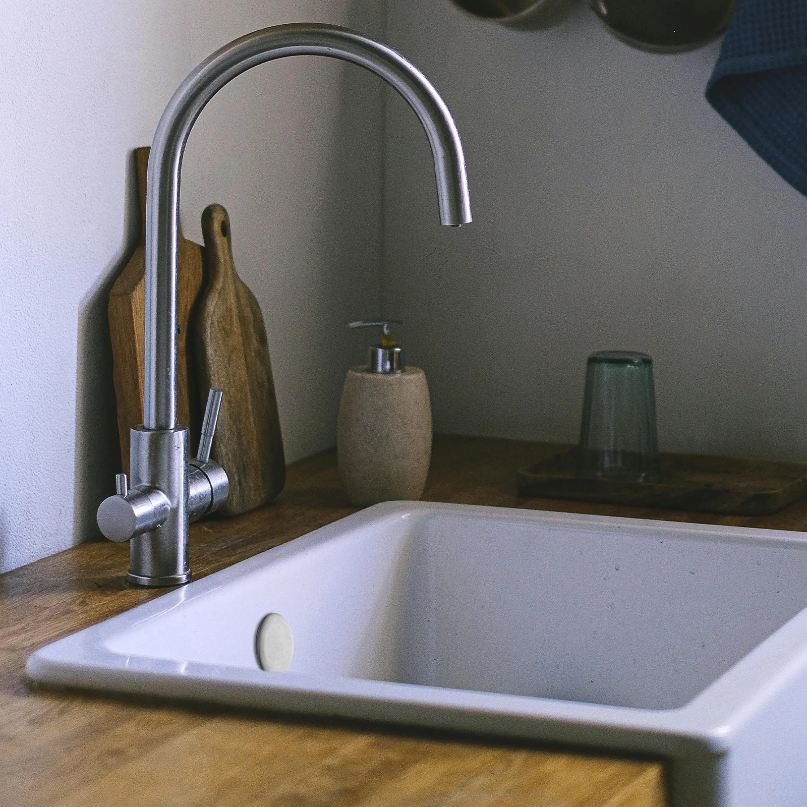 

4Pcs Sink Hole Covers Stainless Steel Kitchen Faucet Soap Dispenser Hole Cover Caps Durable Sink Plug Stopper Overflow Cap