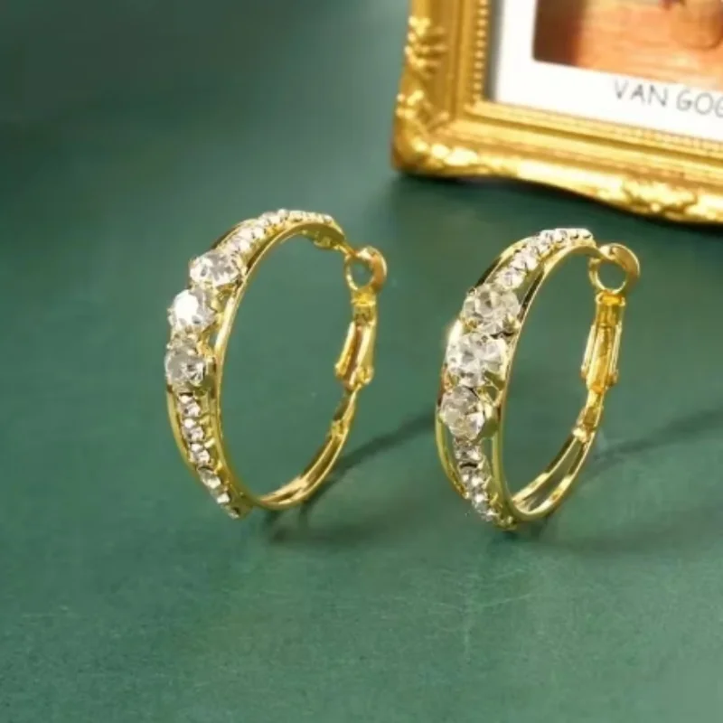 Exquisite and Fashionable Women\'s Zircon Earrings, Women\'s Wedding Banquet Jewelry Earrings