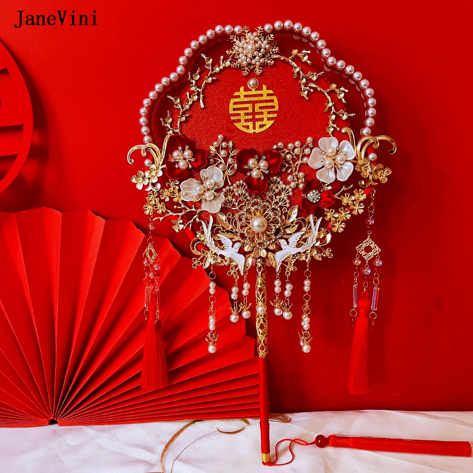 JaneVini 2024 Red Bridal Hand Bouquets Fan Long Handle Luxury Pearls Handmade 3D Flowers Metal Fans Chinese Wedding Accessories