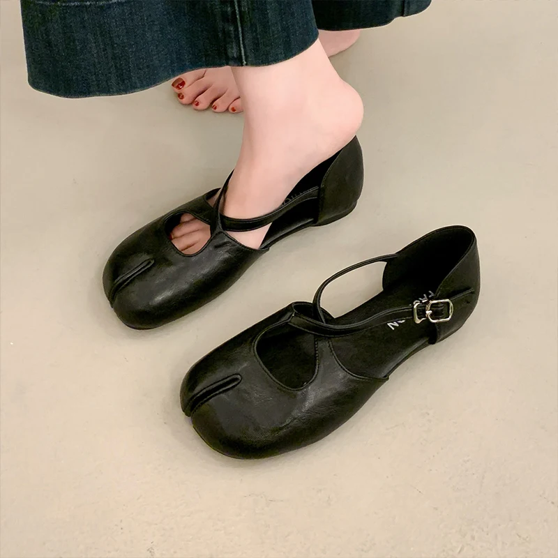 

Retro High-End Feeling Split-Toe Mary Jane Flat Women's Shoes Spring Summer New Cross Band Versatile Flats Fashionable Sandals