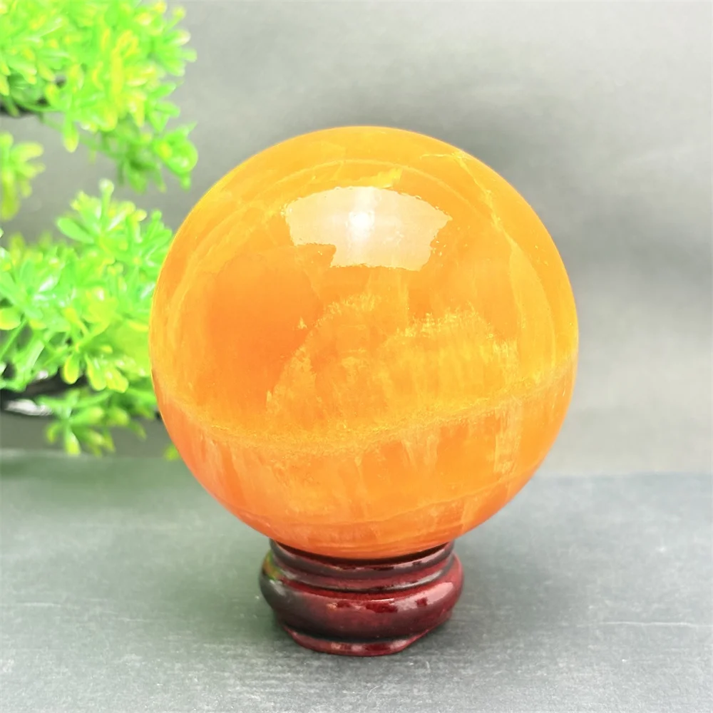 Natural Gemstone Honey Calcite Balls – Hand-Polished Crystal Crafts For Home Decoration, Complete With A Base.