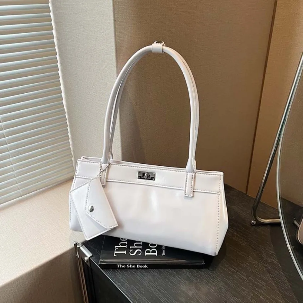 

2 IN 1 Hanging Pouch Decoration French Stick Underarm Bag Fashion Women's Sweet Texture Handbag PU Shoulder Bag