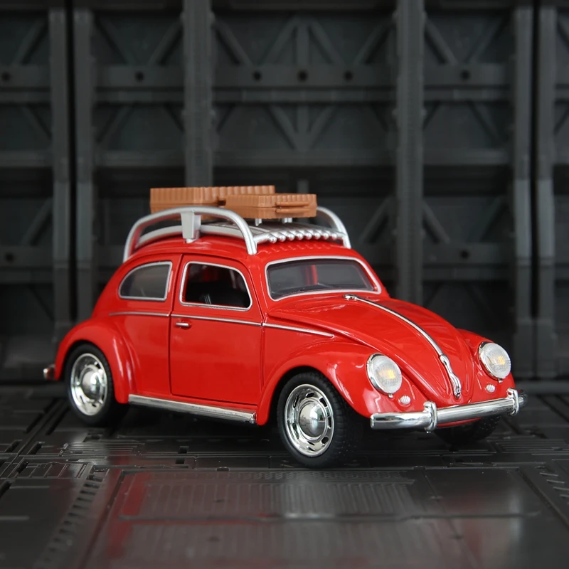 1:32 portas modelo de carro em liga Volkswagen Beetle e capô do motor, o porta-malas pode ser aberto detalhes ricos, acabamento fino