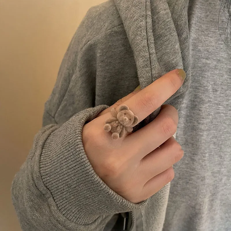 New Fall Winter Flocking Cartoon Rabbit Rings for Women Girls 2023 Vintage Velvet Korean Cute Bear Adjustable Finger Ring Gift