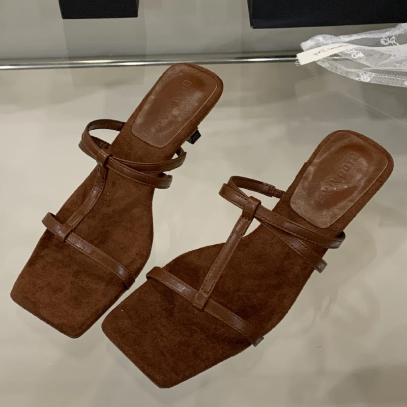 مثير ساحة تو T-تعادل النساء الصنادل الصيف المفتوحة تو الصنادل الشريحة جوفاء كعب رقيقة مريحة أحذية مصممين عادية #5