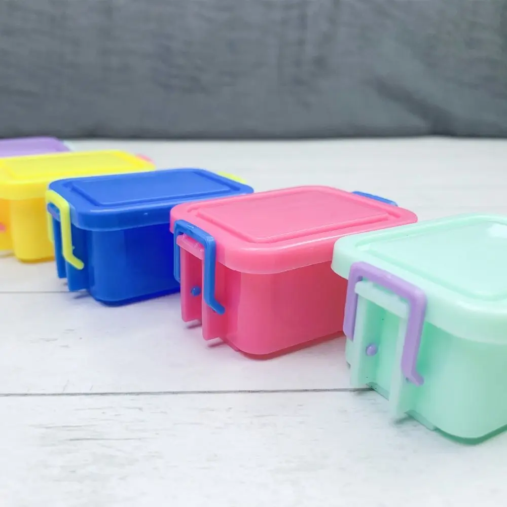 Plastic 1:12 Dollhouse Mini Storage Box Model Emulational Colorful Simulation Storage Bin with Cover Doll House Home Decoration