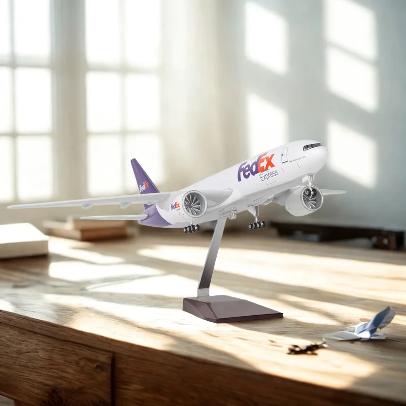 

47CM 1/157 Scale B777 Aircraft FedEx Cargo Airlines Model Flight Machine Model With Wheel Landing Gear Plastic Resin Plane