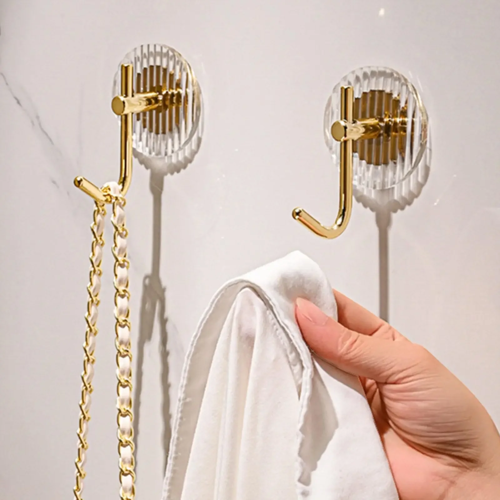 1/2Pcs Adhesive Wall Hooks Acrylic Shower Hooks for Hanging Gold / Silver Self-adhesive Hooks Towel Holder Bathroom Accessories