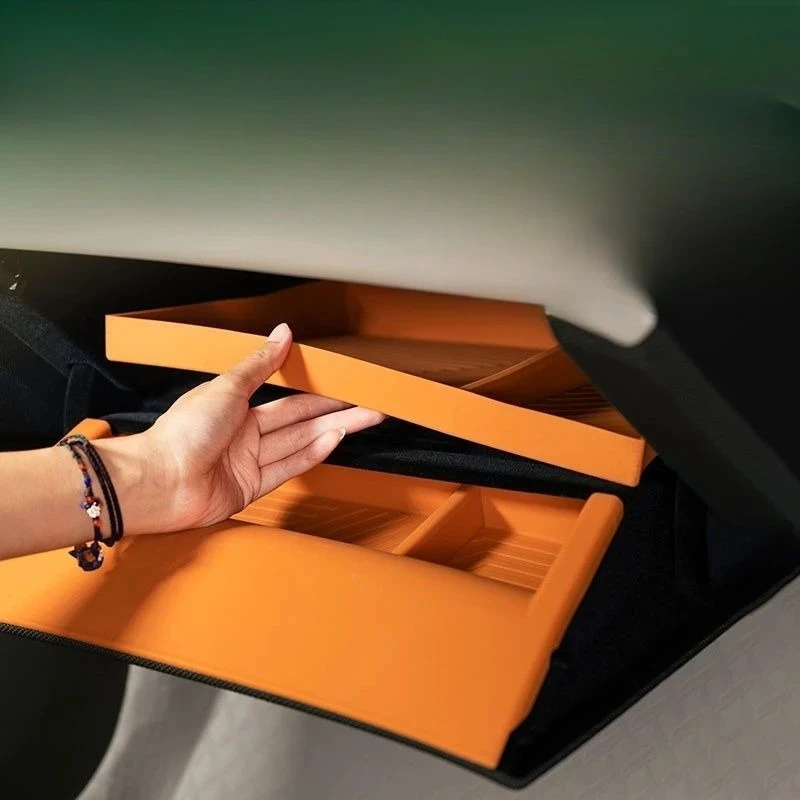 

For Xiaomi YU7 2025 Co-pilot Gloove Box Silicone Pad Dustproof Anti-slip Passenger Seat Storage Box Mat Accessories