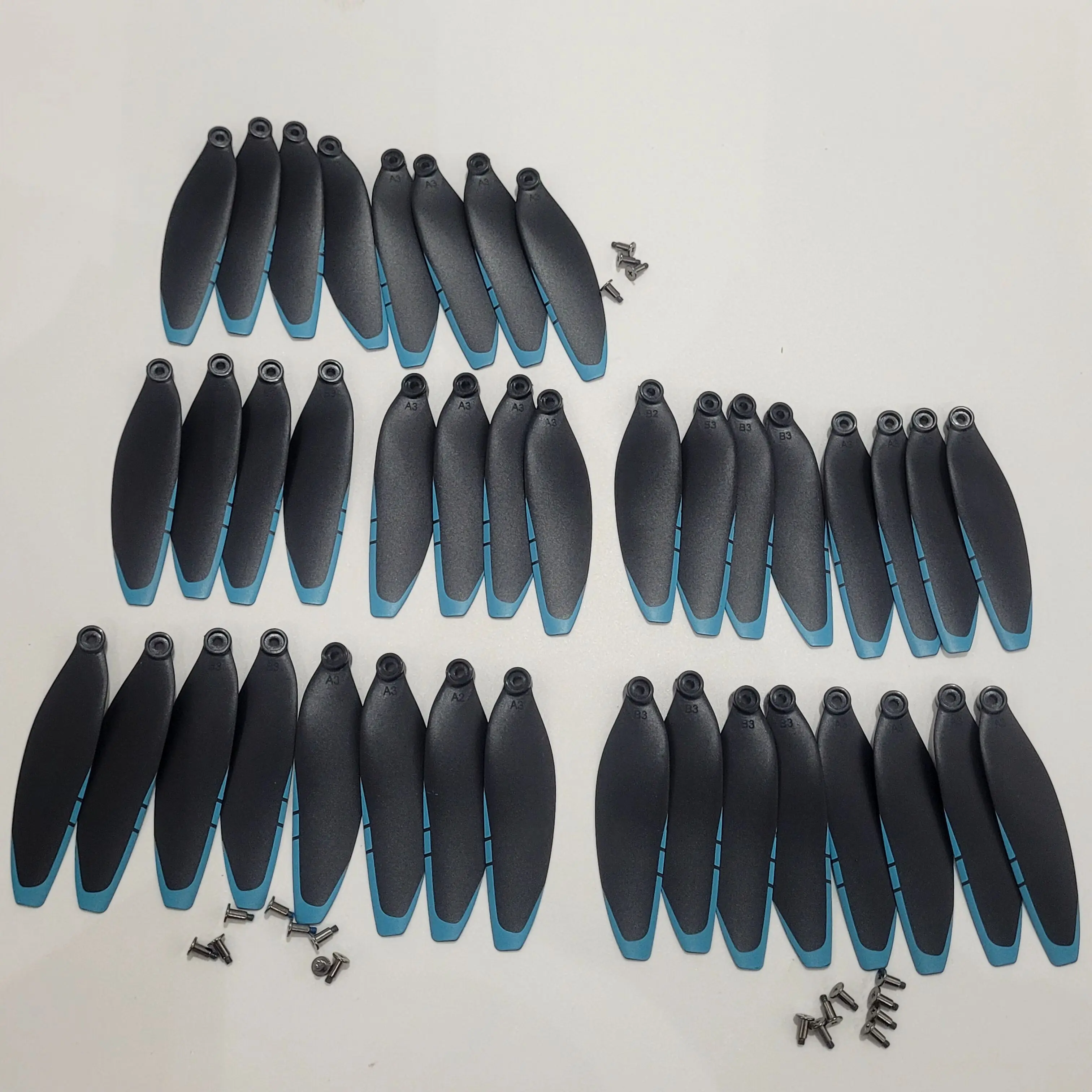 Wholesale Drone Propeller XT606 Maple Leaf Spare Part for GPS Drone Profesional Quadcopter XT606 Wing Blade Accessory 8PCS/Set