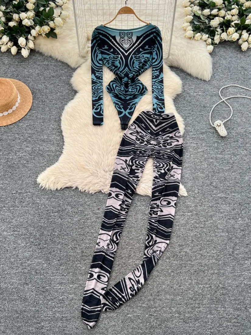 Foamlina Sexy 2-teiliges Set für Damen, V-Ausschnitt, lange Ärmel, bedruckt, schmale Bodys und elastische Taille, durchsichtige Netz-Leggings-Anzüge