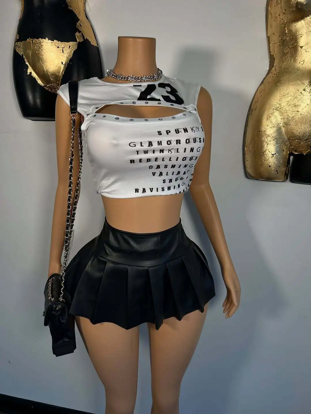 

STYLISH LADY Letter Printed Hollow Out T Shirts 2025 Autumn Women Sleeveless Casual Street Club Slim Cropped Tops Tees