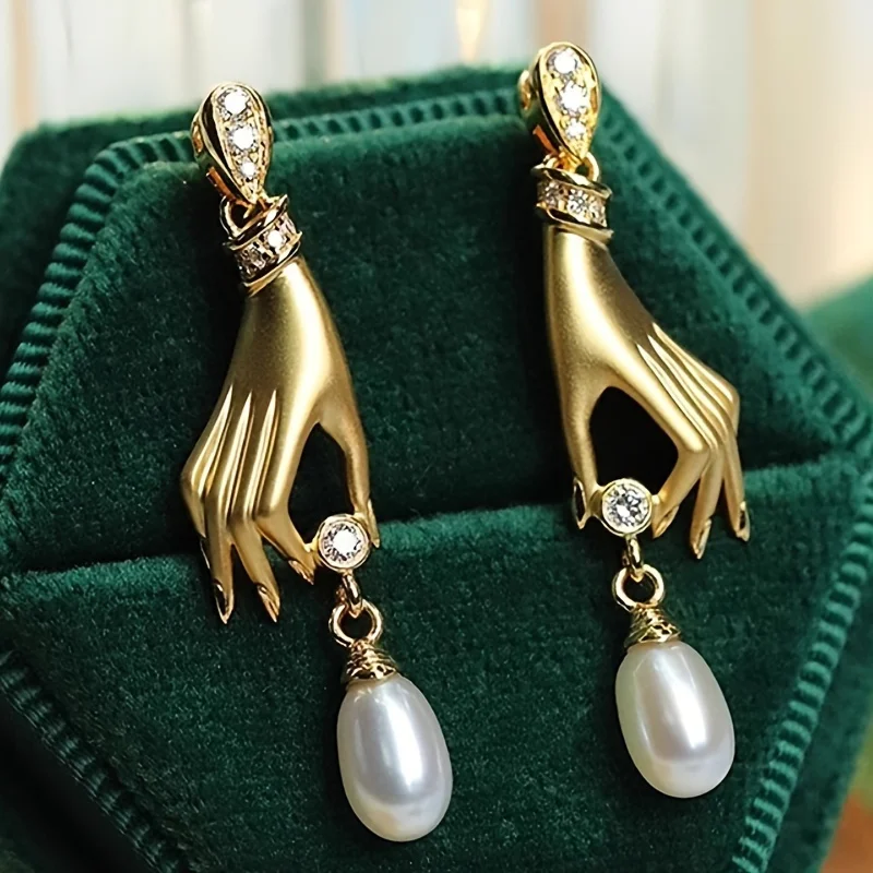 Pendientes de Perlas de Imitación Estilo Gótico Vintage con Detalles Dorados para Mujer, Elegantes y Exquisitos para Banquetes y Otras Ocasiones