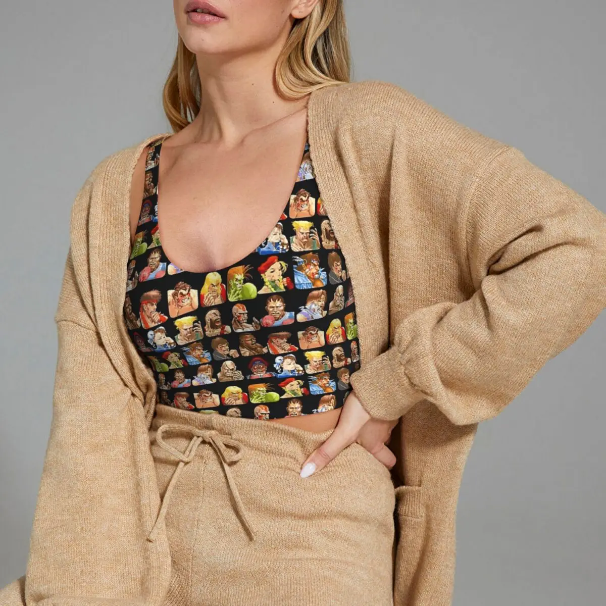 เสื้อกล้ามออกกำลังกายผู้หญิงลายภาพนักสู้สุดเท่ สไตล์สปอร์ต สำหรับเล่นโยคะ ฟิตเนส หรือกีฬาที่ต้องการการรองรับแรงกระแทกสูง