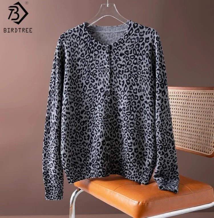 

Birdtree 100% Sheep Wool Knit Grey Cardigan,Women O-neck Full Sleeve Leopard Print Autumn Soft Single Breasted Coat T59328JF