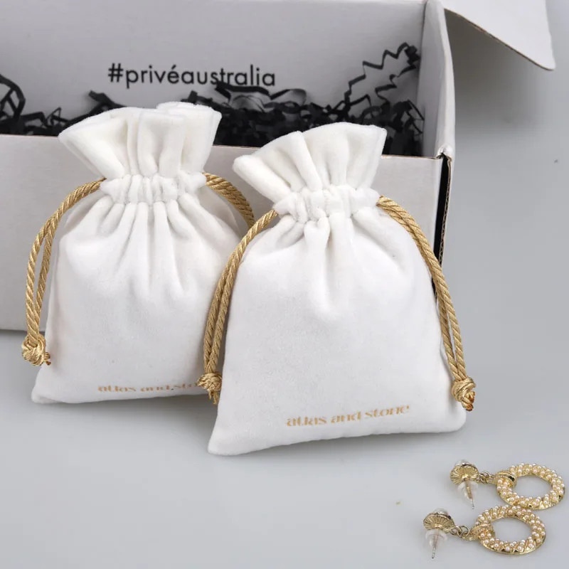 

White Velvet Gift Bags Gold Rope Logo 3x4in 4x6in 5x7in pack 50 Eyelashes Makeup Drawstring Pouch Jewelry Flannel Dust Sack