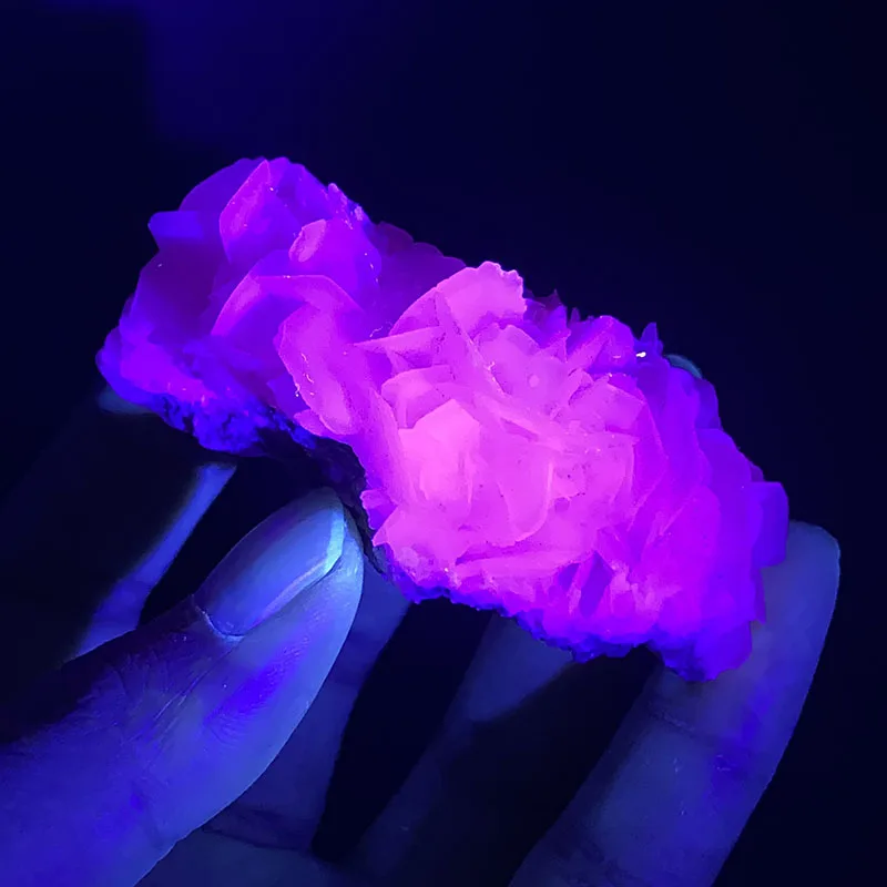 

100%Natural white flake fluorescence calcite（Fluorescent effect pink） rough specimen crystal quartz gemstone