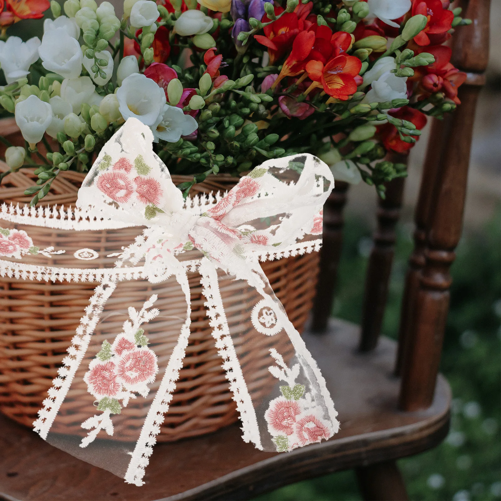 

10 Yards White Embroidered Lace Ribbon 8 5CM DIY Supplies Floral Webbing For Crafts Gift Wrapping Sewing Trims Polyester Ribbons