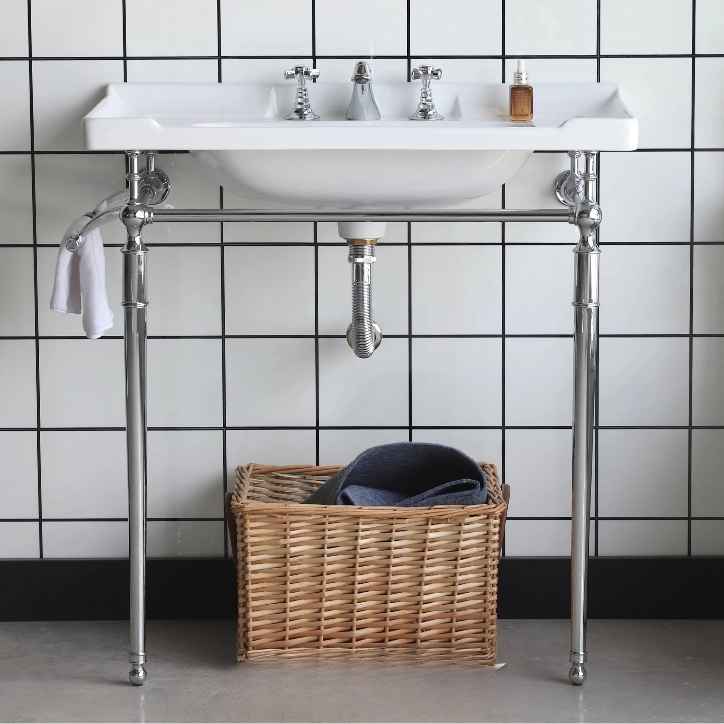 

Bathroom floor wash basin integrated ceramic balcony wash basin combination