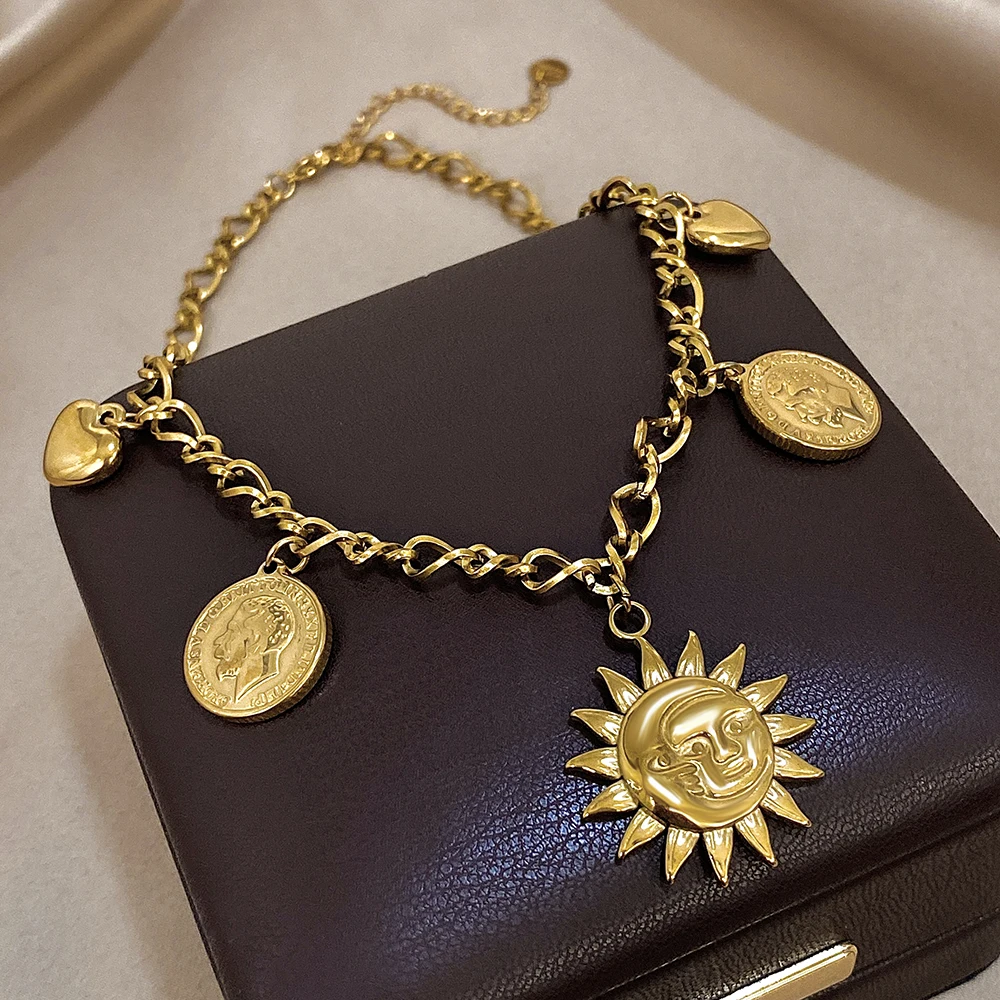 

DODOHAO Human Face Sun Pendant Necklaces Ethnic Style Gold Color Women's Pendant Necklace Vintage Fashion Stainess Steel Jewelry