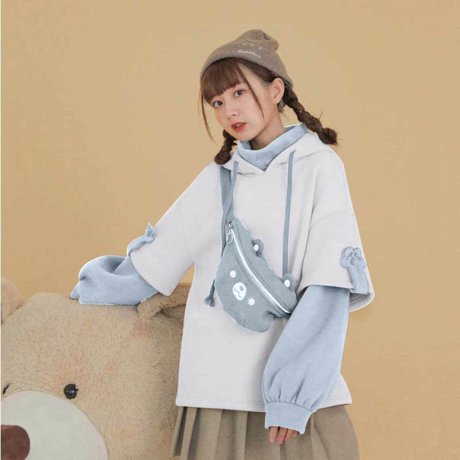 Harajuku Aesthetic Bear Anime Hoodie Women Crewneck Long Sleeve Oversize Streetwear Y2K Patchwork Clothng Top