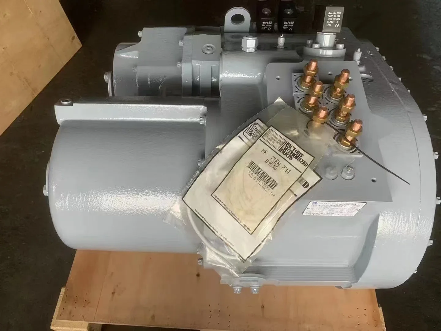 06NW2250S7NC R22 R404A Carlyle 06N Compresores de tornillo semiherméticos 06NW 06NW2250S7NA-A00