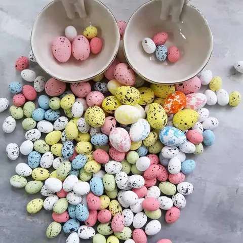 20/50pcs 부활절 달걀 부활절을위한 멀티 크기 다채로운 거품 계란 DIY 화환 장식 어린이 선물 부활절 홈 파티 호의 용품