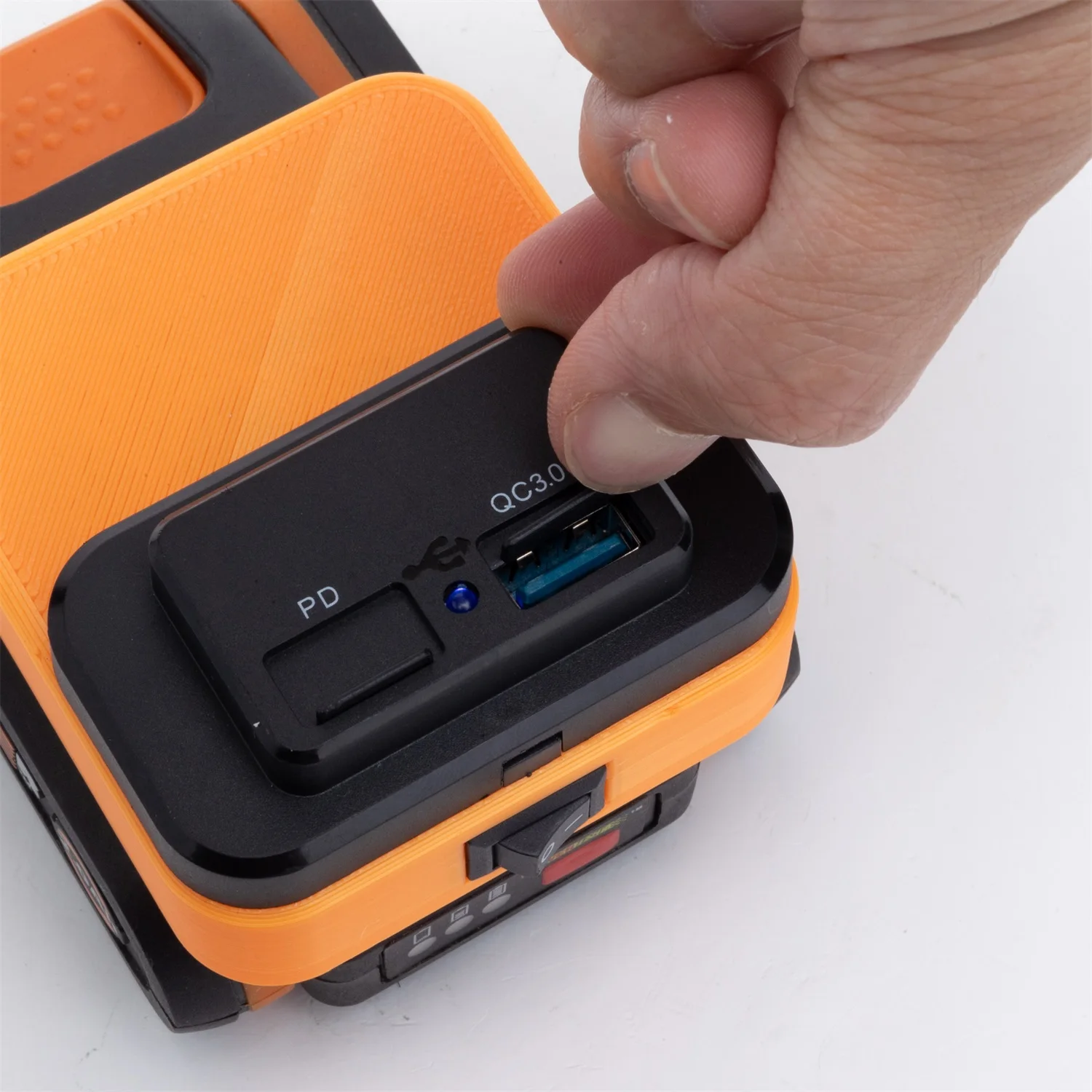 Power Bank  Portable Charger For Worx  4pin 20v Fast Charging Portable Phone Charger, USB C Power Bank for MacBook (NO Battery)