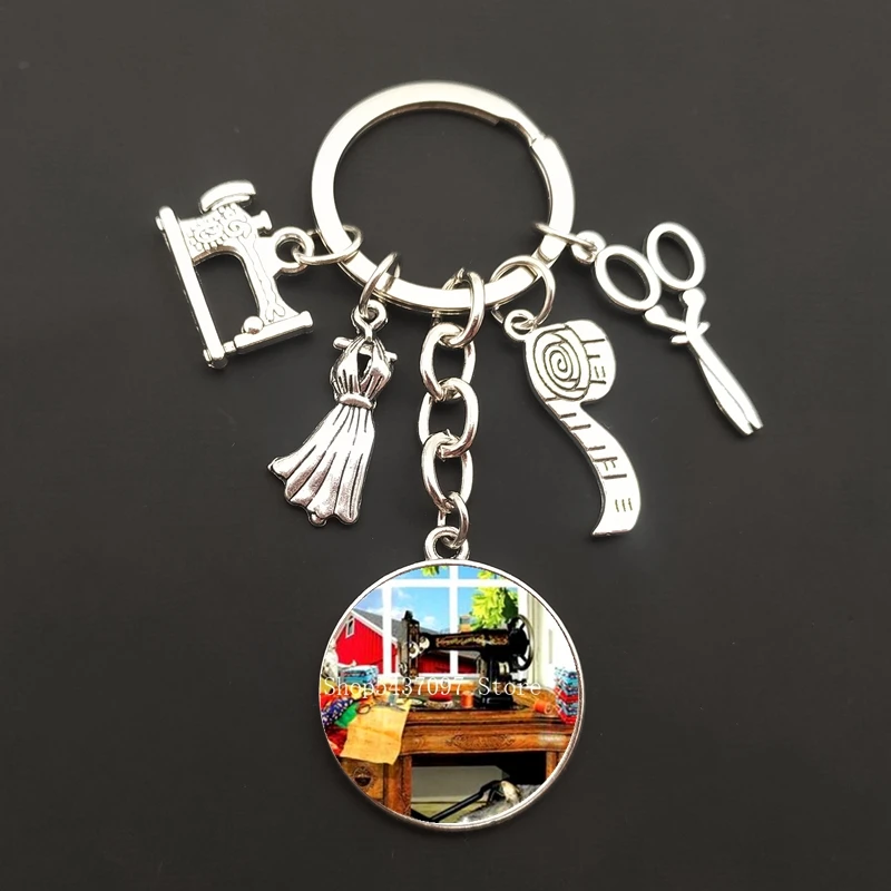 New Fashion Sewing Machine Oil Painting Glass Keychain Scissors Tape Measure Clothes Keychain An exquisite gift for friends