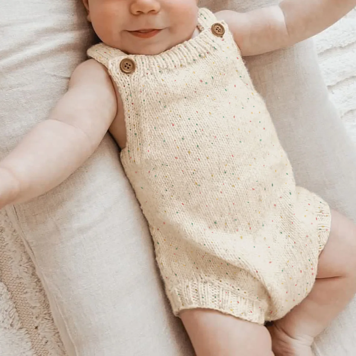 Baby Autumn and Winter Sweater Class A Oat Colorful Point Suspender Knitted Jumpsuit Boys and Girls Rompers