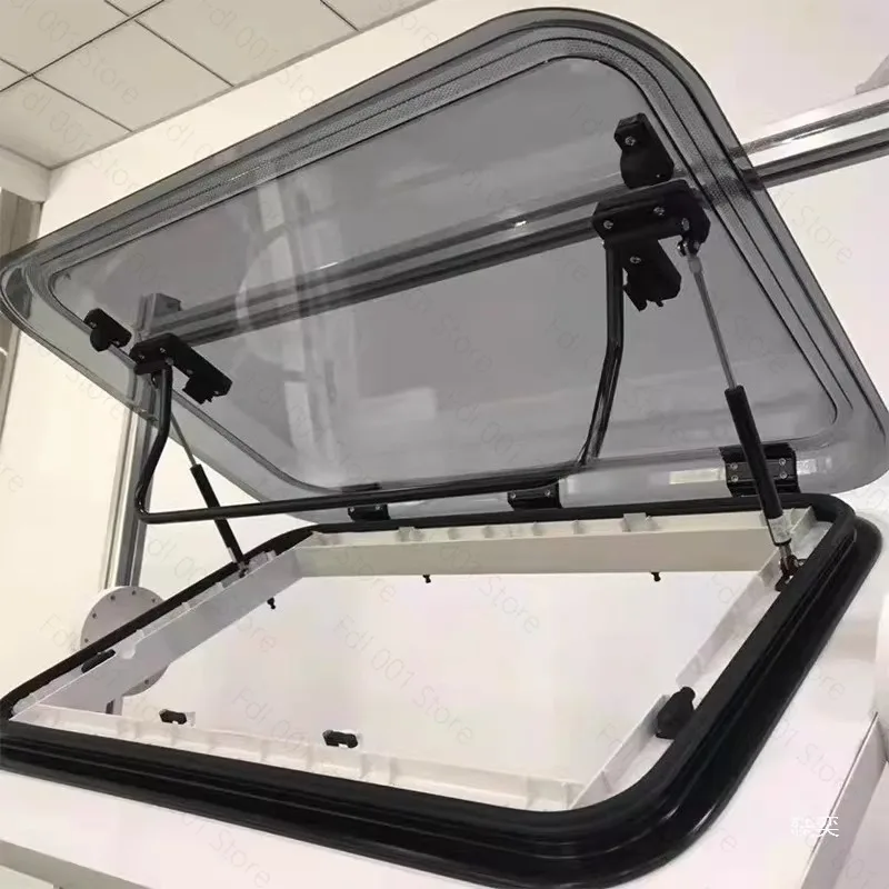 Customized Large Caravan RV Skylight Roof Vent 3-Size With LED Light 500/700/800 X 500Mm Cut Out For Motorhome