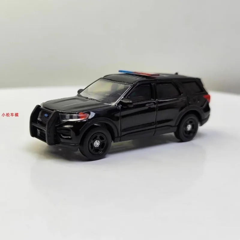 Boya hafif döküntü Diecast 1:64 2020 Ford Explorer polis alaşım araba modeli SUV yetişkin koleksiyonu statik ekran hediye çocuk oyuncak