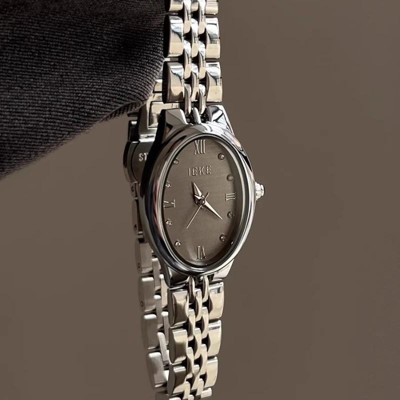 

2025 waterproof quartz watch birthday gift light luxury classic trend women's watch elegant simple retro