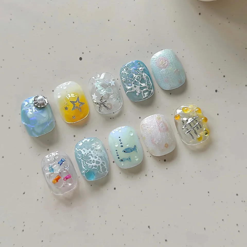 10 Uñas Postizas Verdes Degradado con Manzanas, Cortas Cuadradas, Hechas a Mano, Ojo de Gato, Desmontables 5