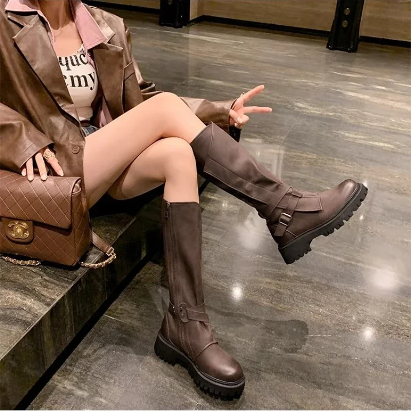 2024 Hot Selling Women\'s Boots Spring and Autumn Fashion Solid Color Buckle Round Toe Mid-heel Side Zipper Women\'s High Boots