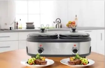 طباخ بطيء مزدوج سعة 2.5 لتر لكل منهما، أوعية إجمالية سعة 5.0 لتر، مع خيارات فردية سهلة للطهي، آمنة للاستخدام في غسالة الأطباق ومقاومة للصدأ