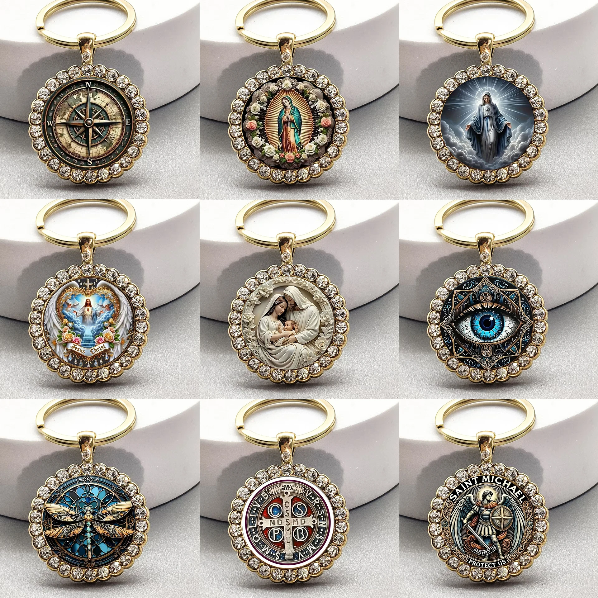 Alloy Round Keychain Virgin Mary Keyrings Pendant Christian Saint Jewelry Religious Christian Faith Gift