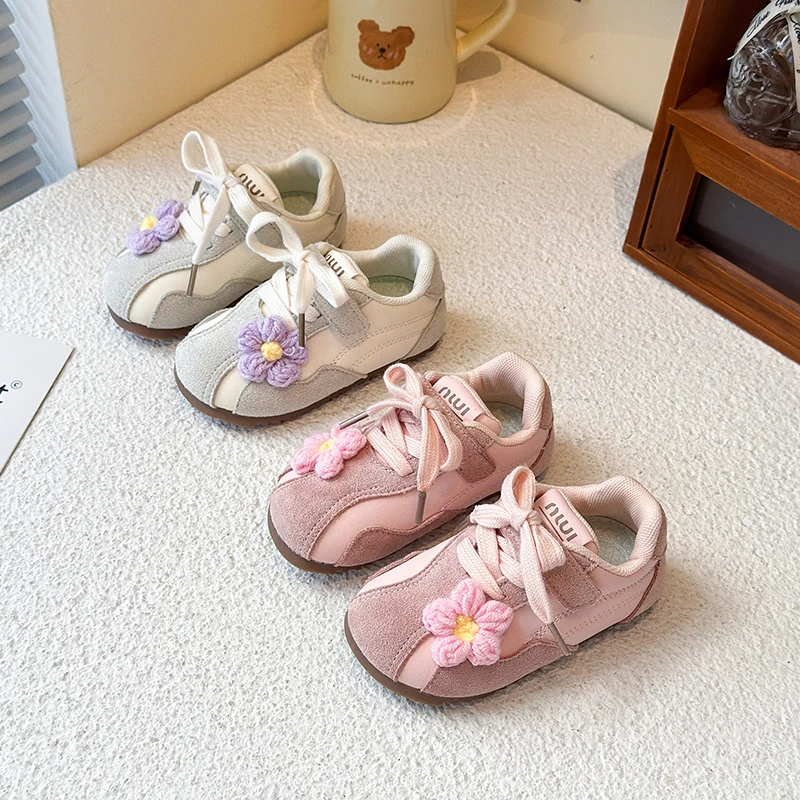 

2025 г., детская повседневная обувь для девочек, осенняя новая модная нескользящая универсальная обувь принцессы с мягкой подошвой в корейском стиле