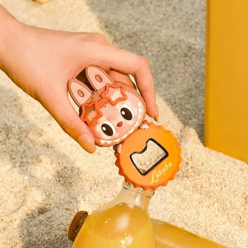 Originale POPMART Labubu Mokoko Serie Estiva Apribottiglie Magneti per Frigo Squisita Scatola Cieca Kawaii Anime Azione Regalo A Sorpresa