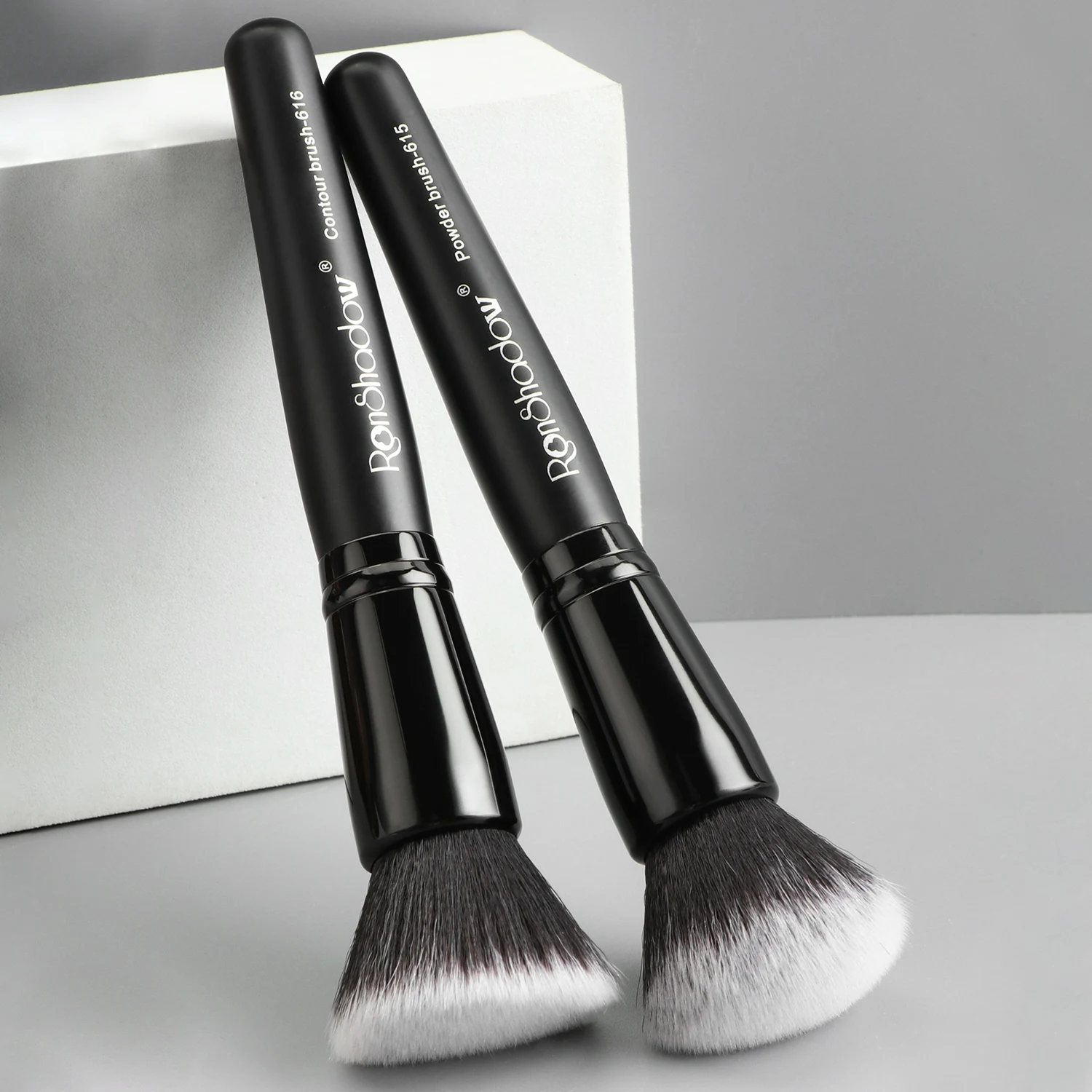 Ronshadow Makeup Brush Sets，2pcs Classic Cosmetic Brush for Foundation And Powder