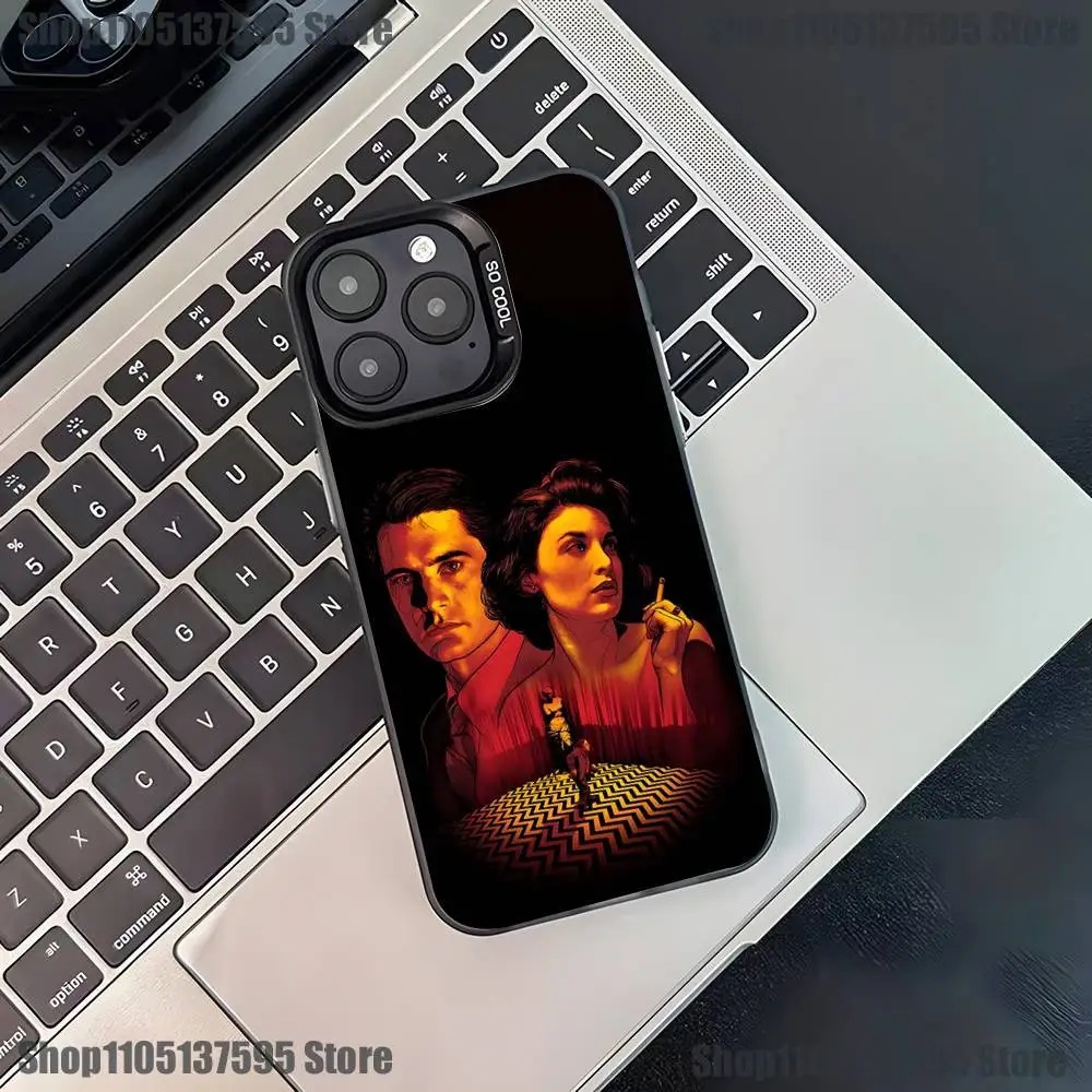 حافظة هاتف Twin Peaks Fire Walk With Me لهاتف iPhone 17,16,15,14,13,12,11,Pro,XS,Max,Plus,Mini,SE4,E غطاء أسود غير لامع مقاوم للصدمات